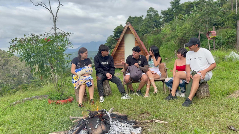 ManuelaAlvarez: Outdoor Sex, Young Latinos Pay Penance to an Indian Dwarf...