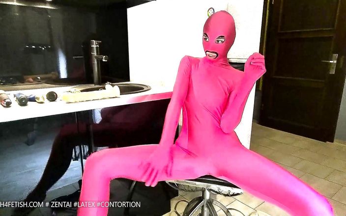 ZentaiDolls: Strip in multilayered Zentai Catsuits