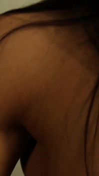 Bodybuilder Angela Cums on the Sybian