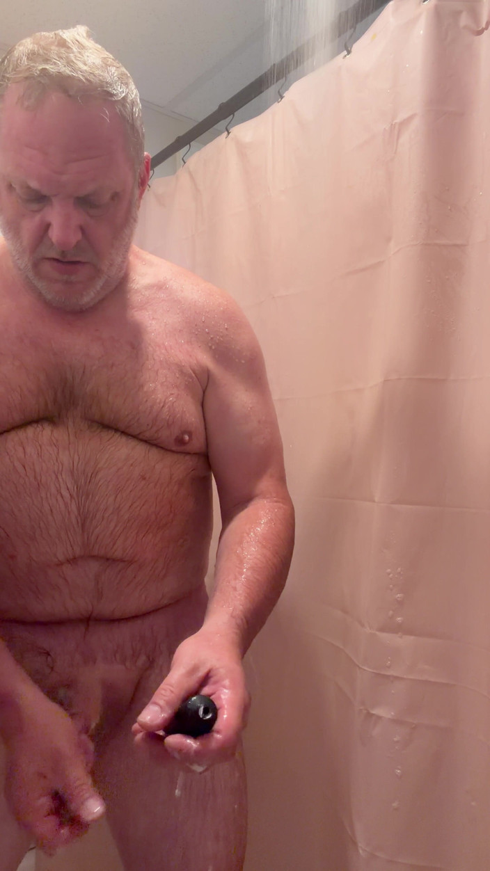 Ryder Knox: Shower Stroking Gay