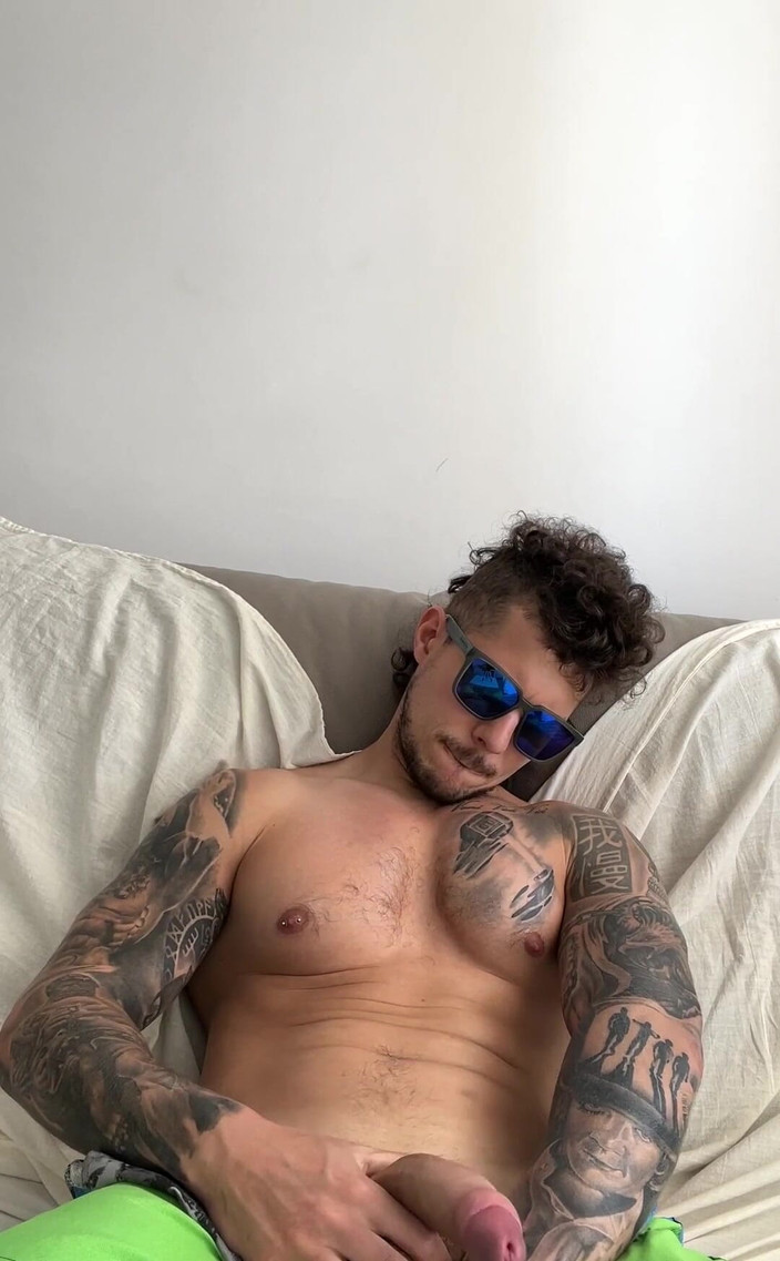 BoyGym: 내 음란한 자지를 따먹고 싶어?