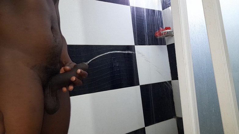 Bumba: Cumming in the bathroom oh what a delight