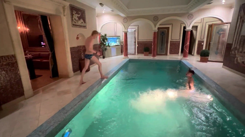 Ethan Lestray: Dua pria kontol besar saling ngentot di ruangan sauna dan...