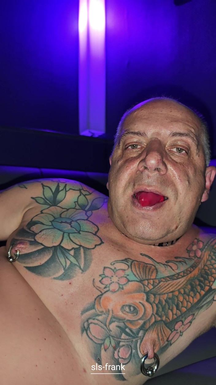 Sls-frank: Distracție cu prezervativ găsit plin la cinema