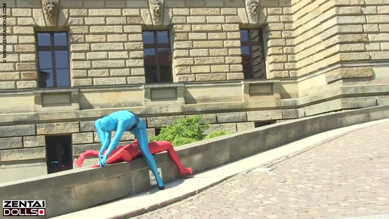 ZentaiDolls: Modele Zentai în oraș