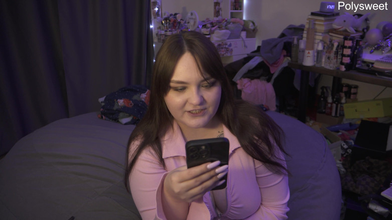 Polly Sweet: verhaal "feminisering van de echtgenoot - transformatie in een watje" (1i2) Rus