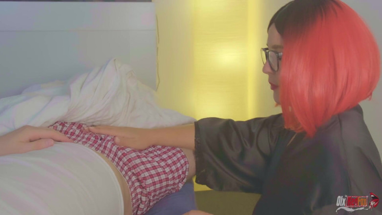 OlxRedFox: My stepdaughter likes to secretly suck cock and drink my...