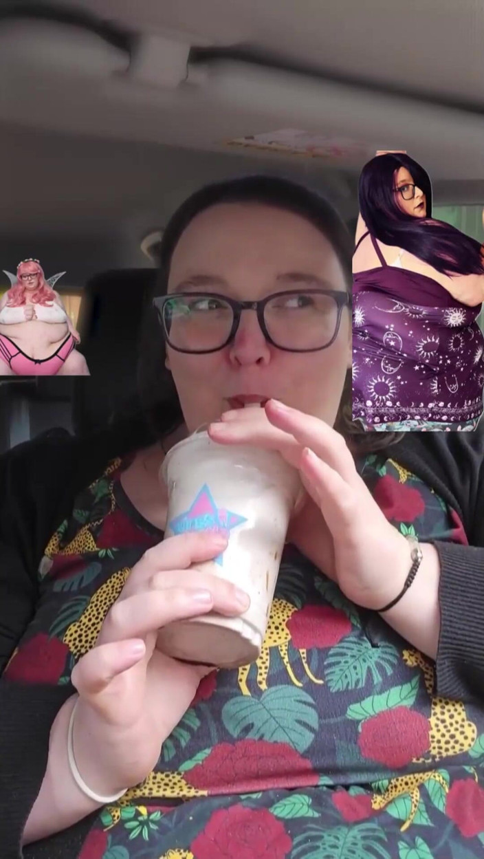 SSBBWLadyBrads: La SSBBW si regala una gustosa sorpresa