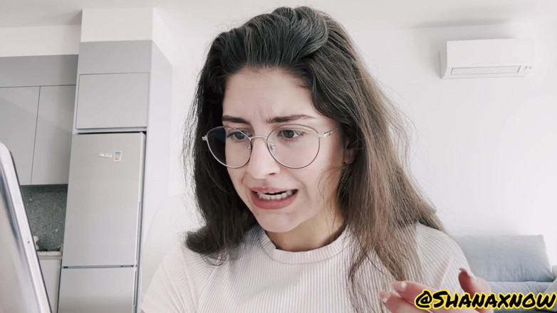 Shanaxnow: 复仇恋足剧情