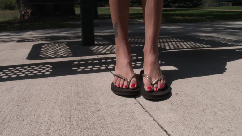 Sinful Feet: Dava Foxx outdoor