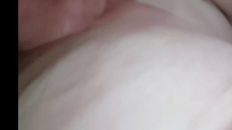 eldlie: Tôi phun nước và thổi kèn