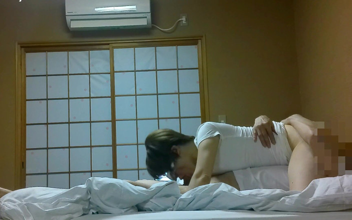 akeieroi: Охайна і красива зріла жінка насправді збоченець, від 69 до позиції наїзниці