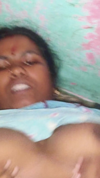 पूजा की पत्नी का सेक्स वीडियो