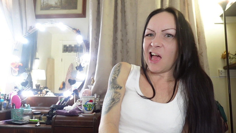 Raven Willow: 顔にげっぷをして