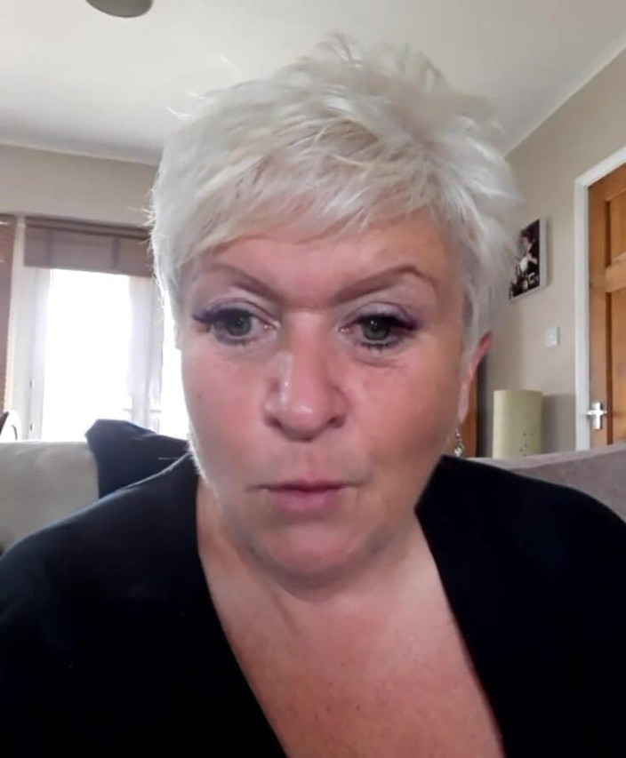 Uk Joolz: Flux commencé à 2019 07 : 11 am