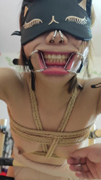 Mouth and Nose Bondage