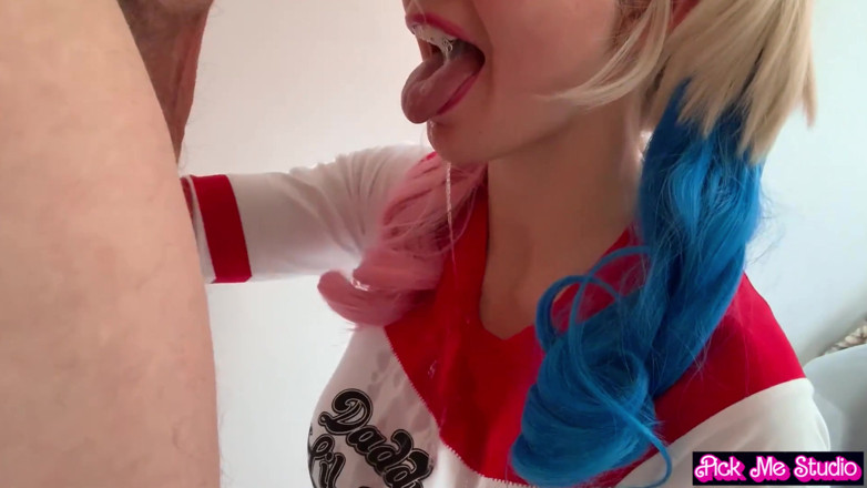 AnGelya G: Halloween! Fickt harley Quinn. Große natürliche titten!