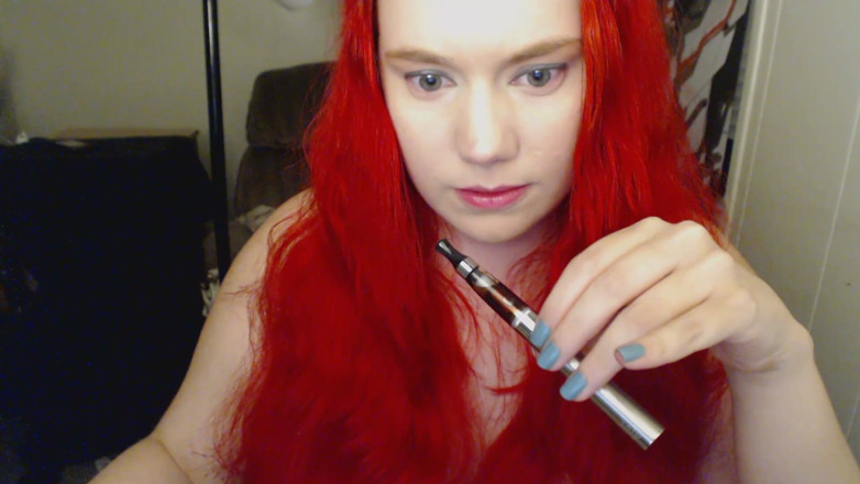 Scarlet Vixen: Vape hoestende fetisj