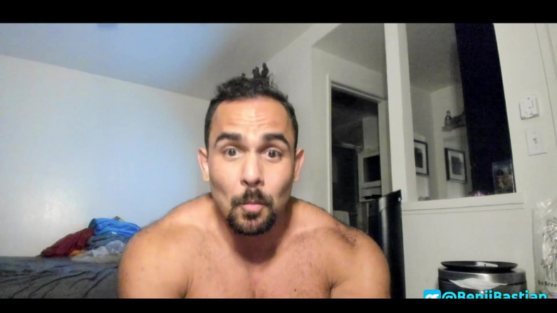 Benji Bastian: Varlıklarımı göstermeyi seviyorum