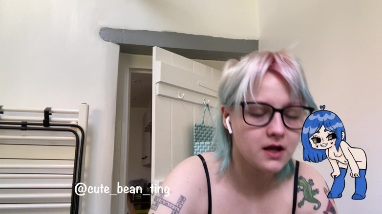 Alice Bean: Big Honks Nose Blowing