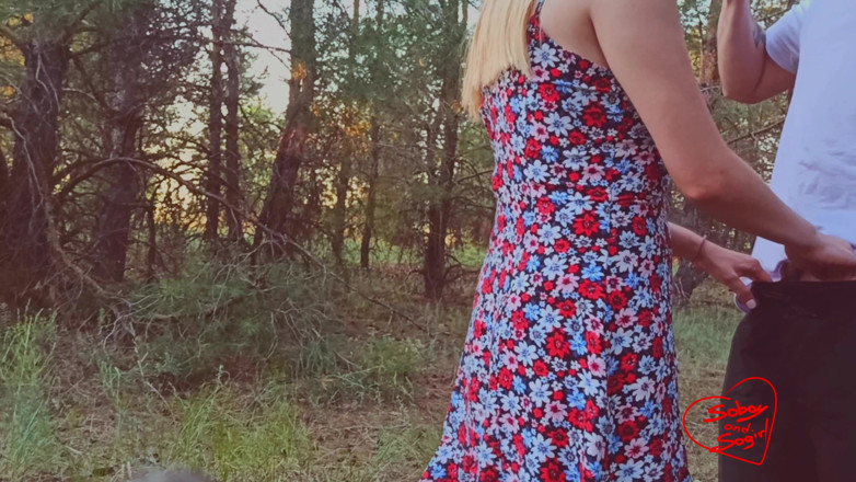 SOboyandSOgirl: Risky sex in a coniferous forest - So boyand so girl