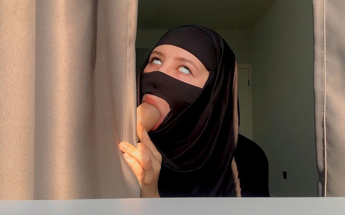 Nviz: Guru nakal muslim nyepong kontol