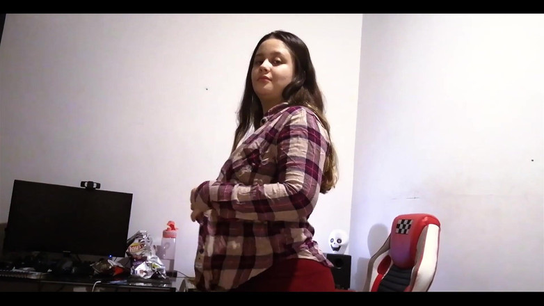 Nicole Passat: 뚱뚱한 젖탱이!