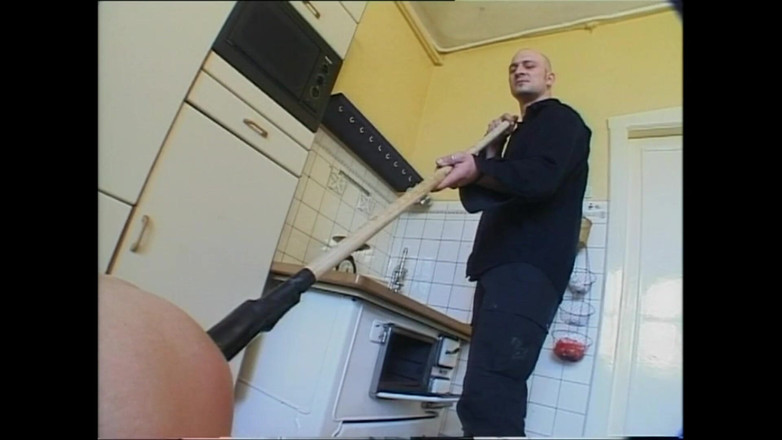 Bizzarre X: Hari kegilaan biasa 01