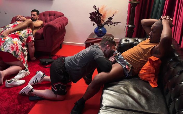 Dirty tricks gays: Gordinho Safado chamou seu amigos Para fazer Um esquenta anteprime...
