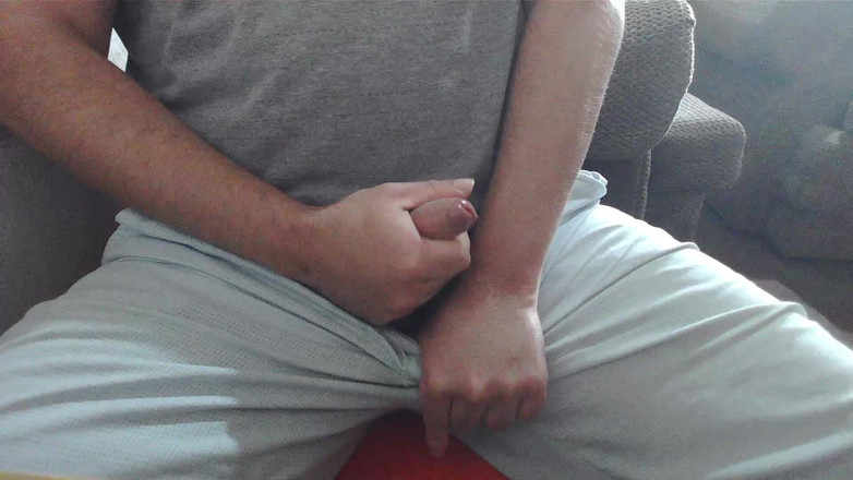 camusjr7: Masturbation devant la webcam
