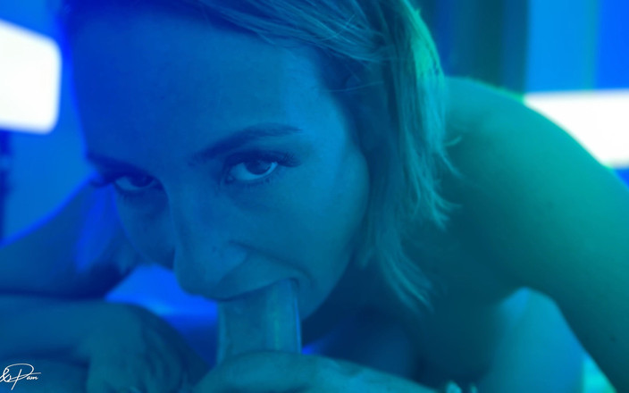 LeaPam: 加入盖尔和帕姆在一对亲密的夫妇与阴户性交和口交的第一人称视角