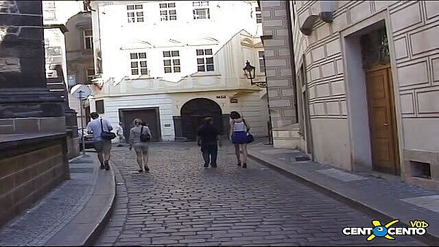 Topaweb: Seks berkelompok dan mesum di level tertinggi dalam film dario...