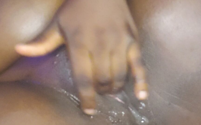 Sexybliss: パパをファックしてください、私はとても角質です