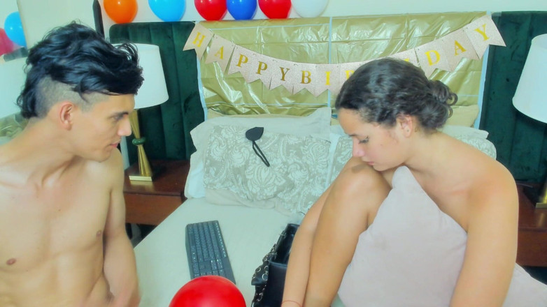 Colombianas amateur: We Had Sex with My Partner at a User's Request