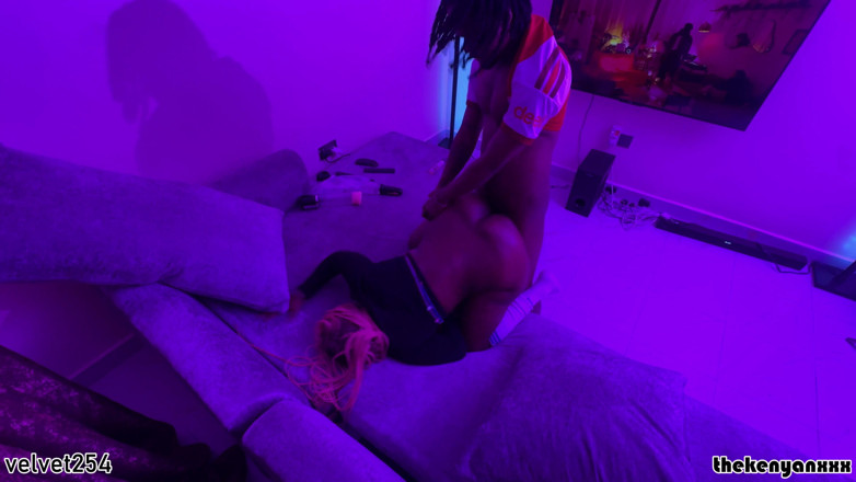 THEKENYANXXX: Sunday Evening Fuck Just After Watching Football