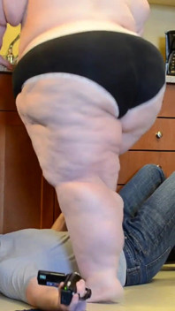 Savannah's weigh-in and trample with POV