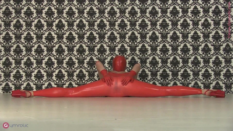 Watch4fetish: Fetisch Gummi Outfit