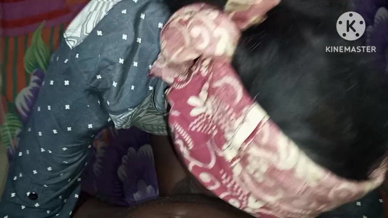 Nenika: Disfruté follando a mi hermanastra al estilo perrito.
