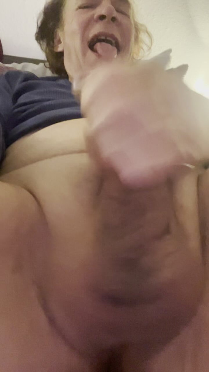 Mitchie: Ручная ласка, грудь, сосок, брекет, крупный план