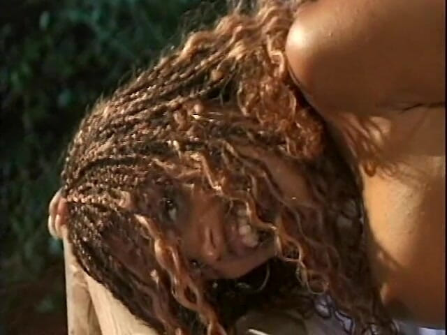 Eleganxia: Żony same w domu: żona # 116