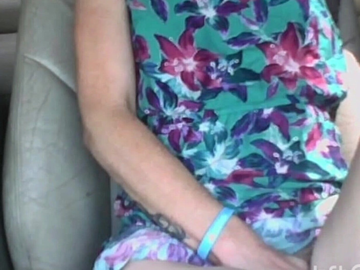 Be demoned: Je donnez à une étudiante le ramener chez elle