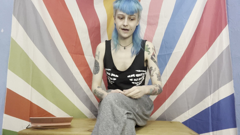 Alice Bean: Tělo páchnoucí fetiš Q a a