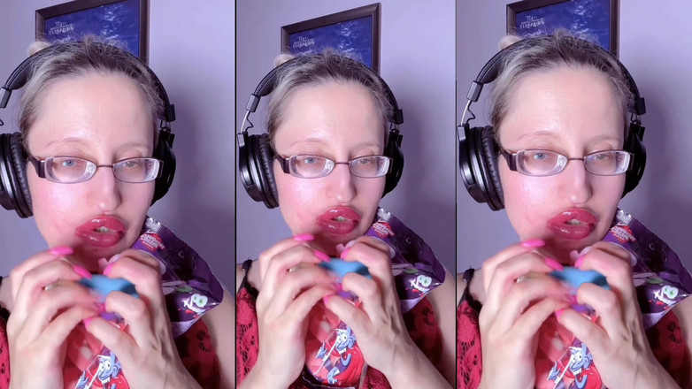 FinDom Goaldigger: Asmr diş şekeri yeme - asmr, göz gözlüğü, gianess, ruj, büyük dudaklar,...