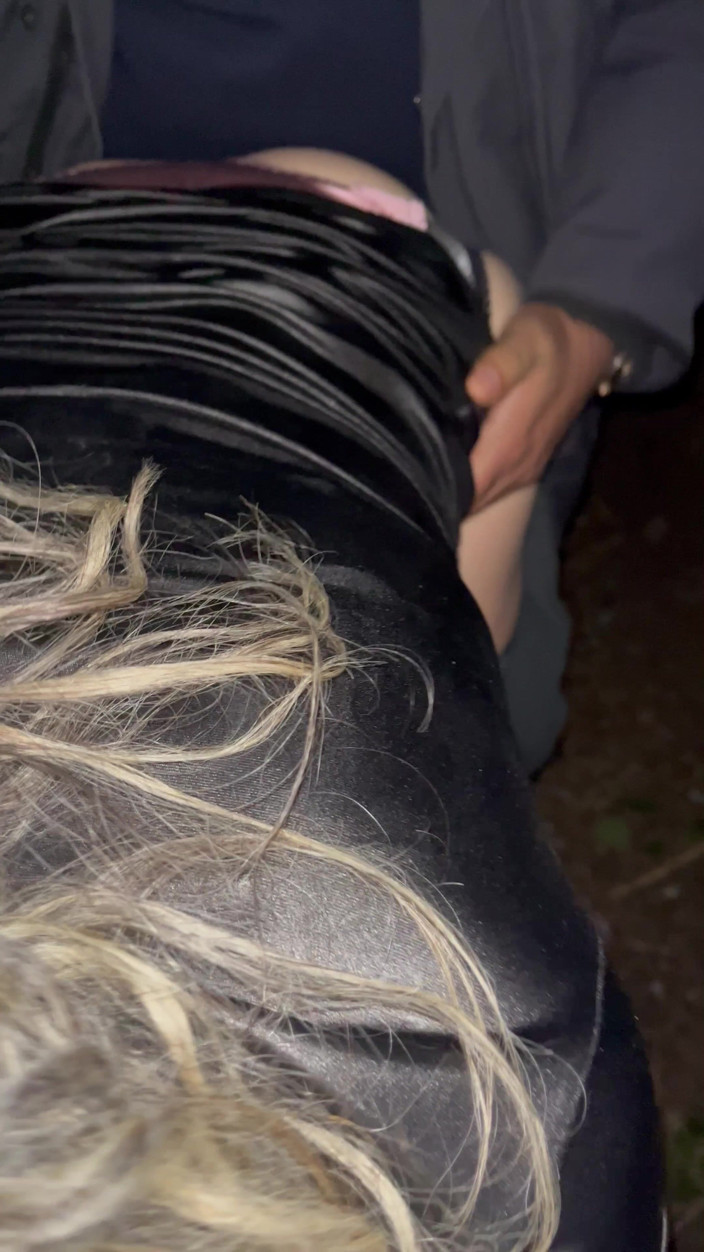 Mature milf: Lay by Dogging