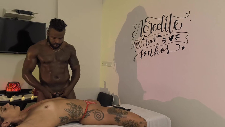 Nurseblack: Gentle Cuckold Took Wife to Have a Tantric Massage with...