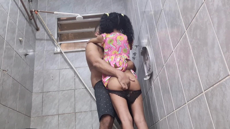 LeoOgro: We Seduced My Stepdaughter In The Bathroom.