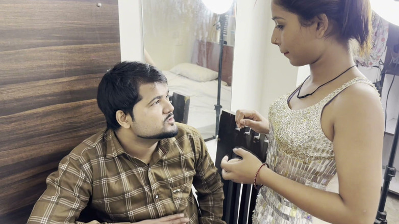 Tapatapxxx: The Hero Gave the Make-up to the Woman