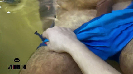 Wildfuntime: Betrügendes paar geht ins motel und fickt im whirlpool