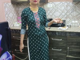 Saara Bhabhi: Indian Punjabi Stepmom Pat New Desi Chudai Full Gaaliyan Punjabi...