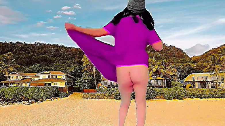 Kitty_Cross: 顽皮的娘娘腔把脸藏在塞满泰迪熊的背后